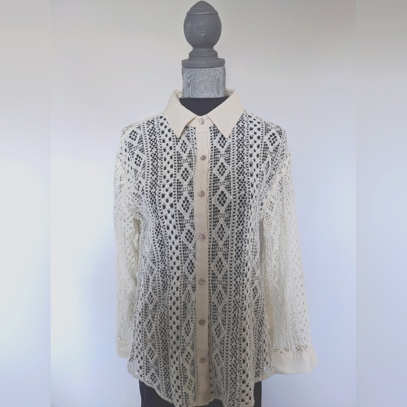 Off White Knit Hollow Out Blouse - Picture 1 of 4